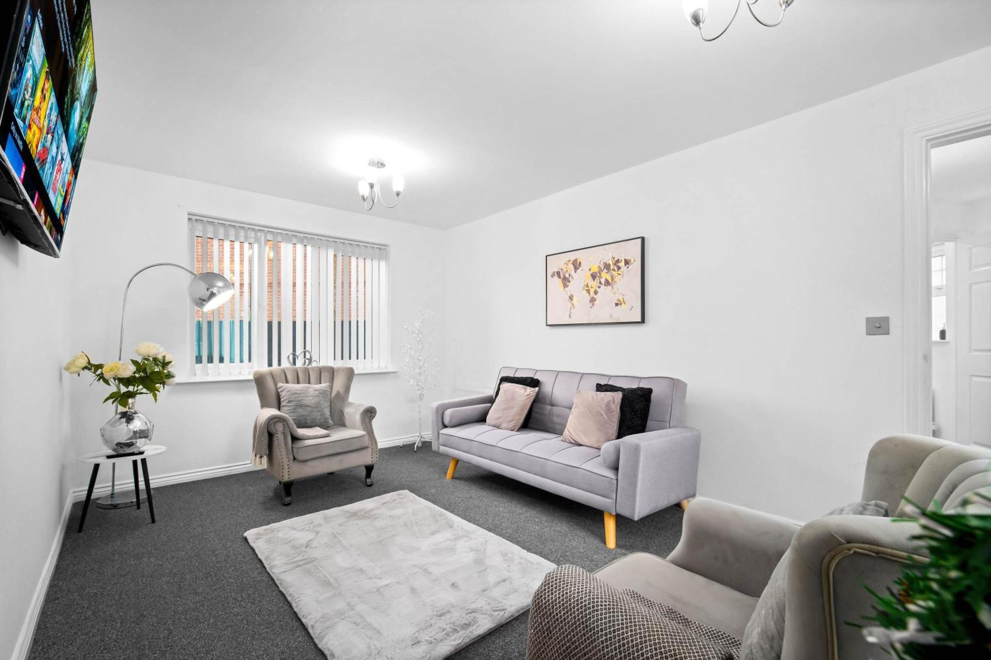 Harmony House 3 Bedroom New Build For Families, Contractors, Black Country Museum Sleeps 6 Tipton Exterior photo