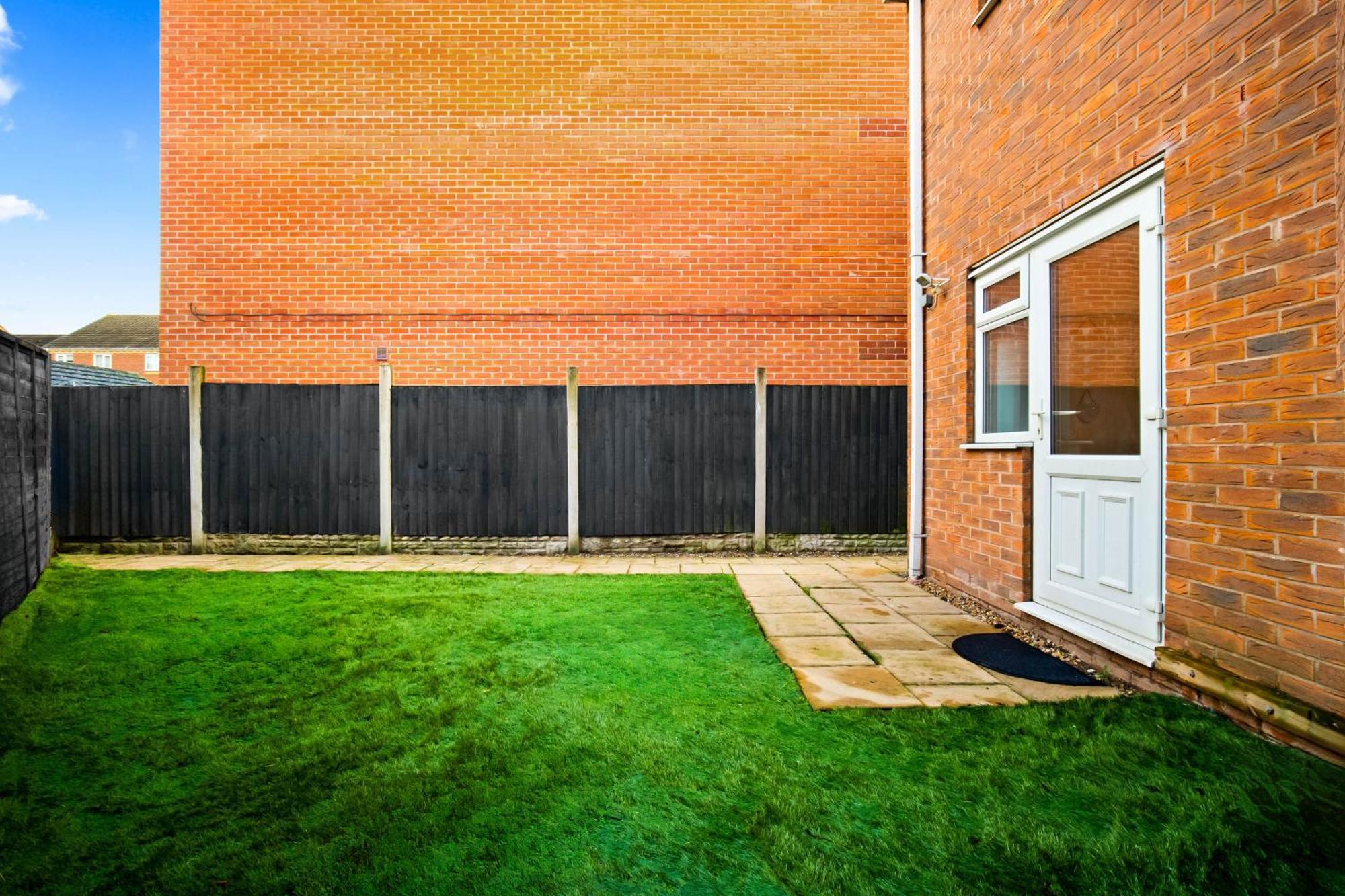 Harmony House 3 Bedroom New Build For Families, Contractors, Black Country Museum Sleeps 6 Tipton Exterior photo